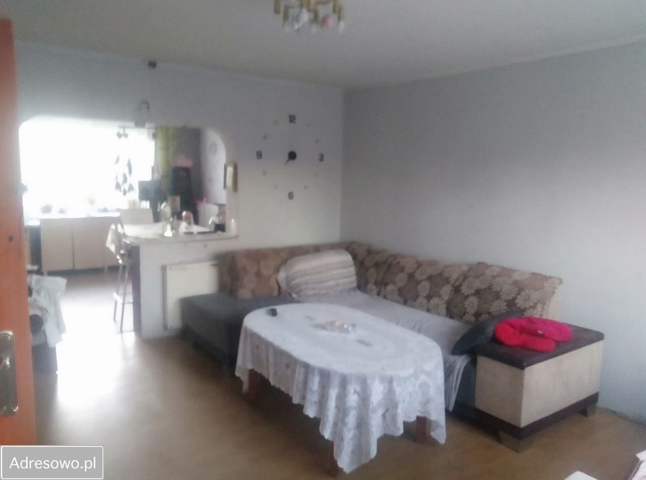 dom wolnostojący, 3 pokoje Brody, ul. III Dywizji. Zdjęcie 5