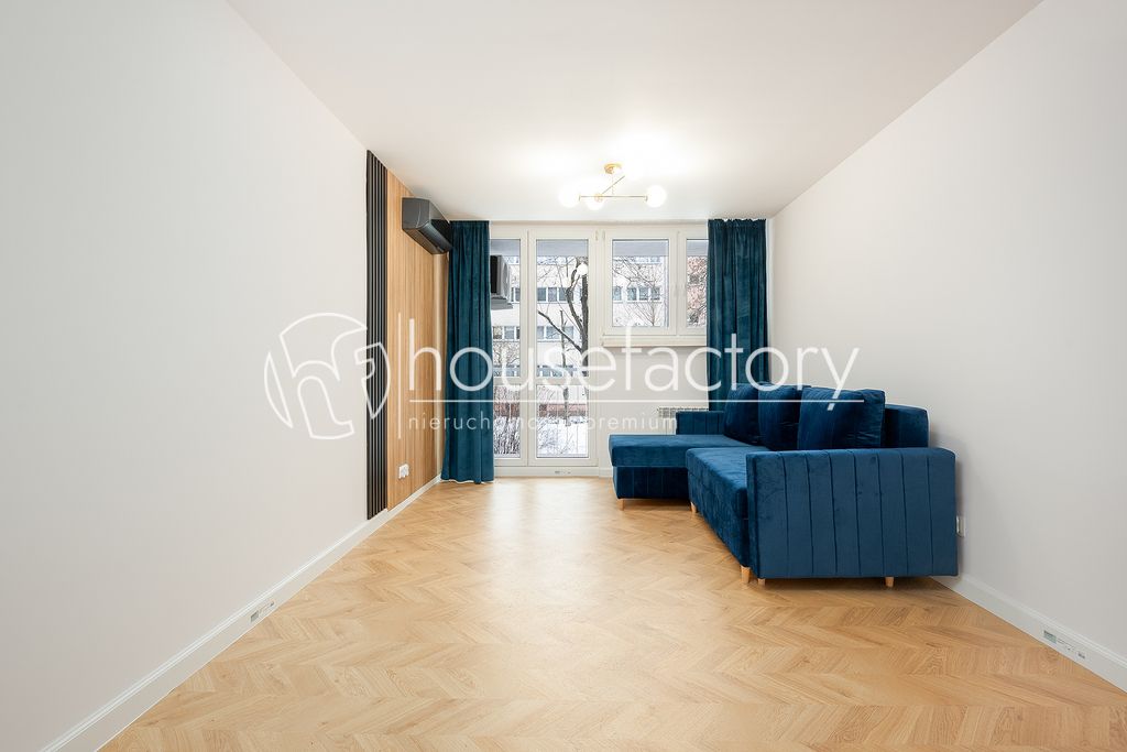 Mieszkanie 2-pokojowe Łódź Dąbrowa. Zdjęcie 1