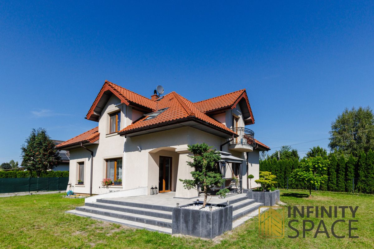 dom wolnostojący, 5 pokoi Budy-Grzybek, ul. Księdza Baranowskiego. Zdjęcie 4