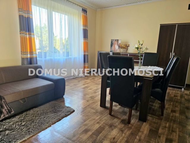 dom wolnostojący, 3 pokoje Niesułków. Zdjęcie 3