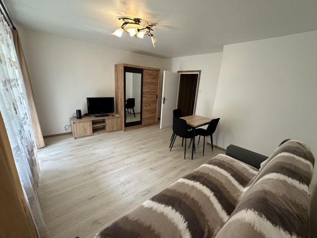 Mieszkanie 2-pokojowe Kraków Czyżyny, os. 2 Pułku Lotniczego. Zdjęcie 1