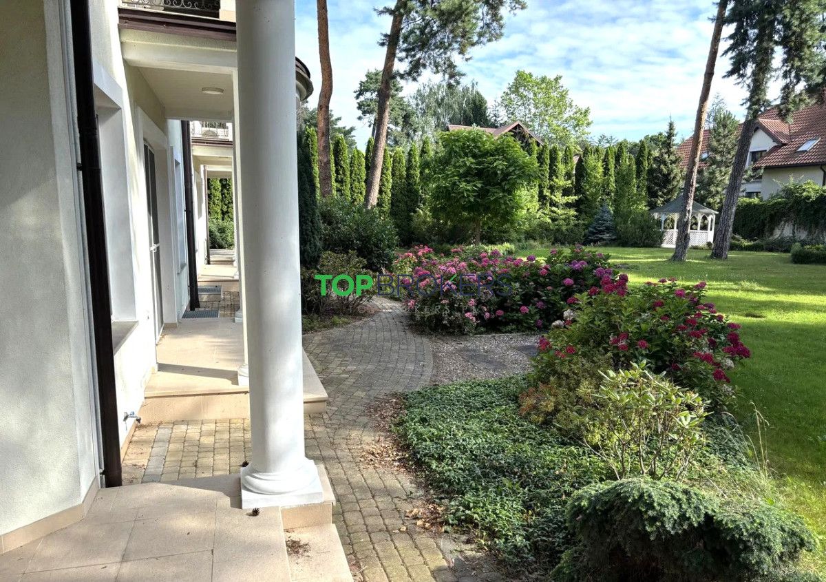 dom wolnostojący, 13 pokoi Warszawa Wawer. Zdjęcie 16