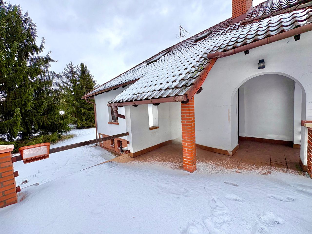 dworek, 11 pokoi Milanówek, ul. Kwiatowa. Zdjęcie 43