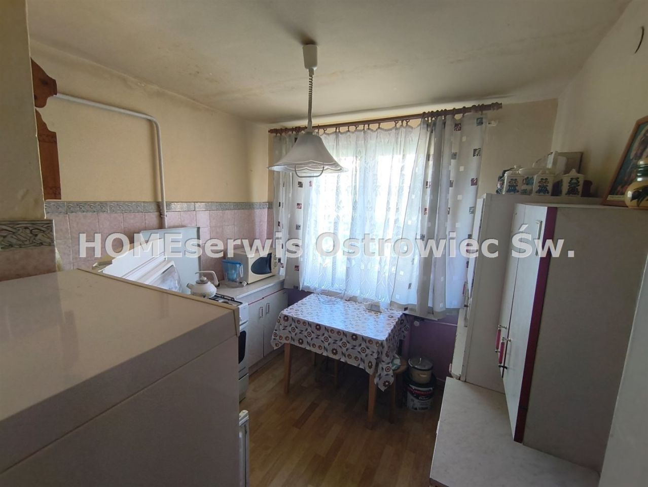 Mieszkanie 4-pokojowe Ostrowiec Świętokrzyski Centrum. Zdjęcie 3