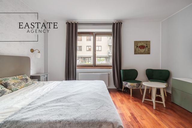 Mieszkanie 3-pokojowe Warszawa Śródmieście, ul. Dobra. Zdjęcie 3