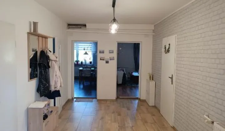 dom wolnostojący, 4 pokoje Starzyny