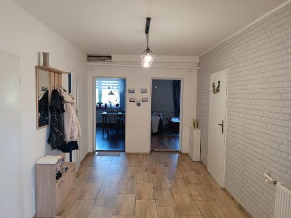 dom wolnostojący, 4 pokoje Starzyny. Zdjęcie 1