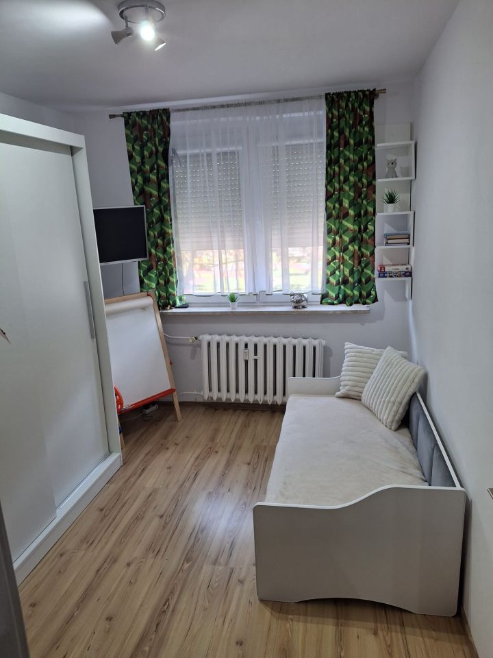 Mieszkanie 4-pokojowe Żory, Os.Ks.Władysława. Zdjęcie 3