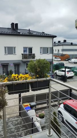 dom szeregowy, 5 pokoi Wola Mrokowska, ul. Zachodnia. Zdjęcie 1