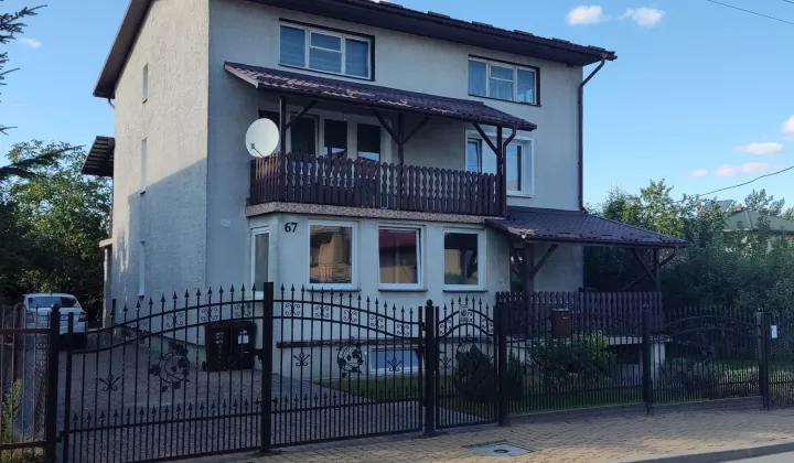 dom wolnostojący, 6 pokoi Kraśnik Kraśnik Fabryczny, ul. Henryka Sienkiewicza