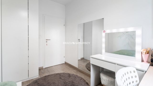 Mieszkanie 4-pokojowe Kraków Prądnik Czerwony, ul. Dobrego Pasterza. Zdjęcie 9