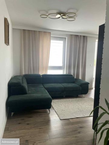 Mieszkanie 2-pokojowe Łomianki Dolne. Zdjęcie 1