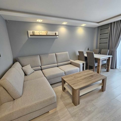 Mieszkanie 2-pokojowe Łódź Górna, ul. Poli Gojawiczyńskiej. Zdjęcie 1