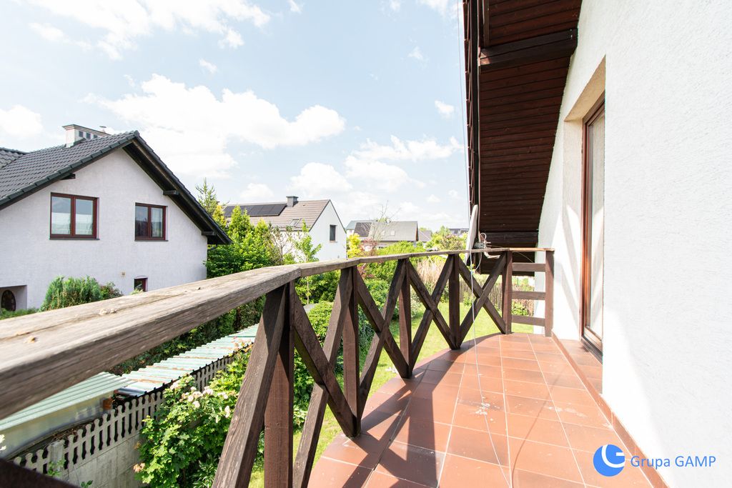 dom wolnostojący, 5 pokoi Kraków Dębniki, ul. por. Emira. Zdjęcie 19