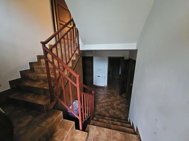 dom wolnostojący, 6 pokoi Szlachtowa. Zdjęcie 25