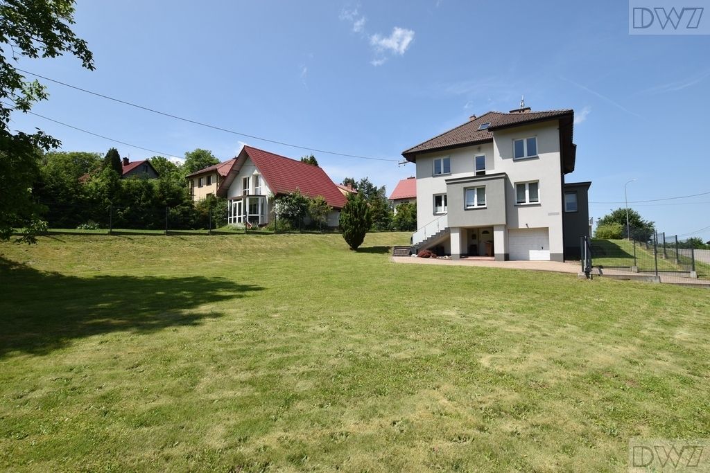 dom wolnostojący, 6 pokoi Bochnia, ul. Łychów. Zdjęcie 3