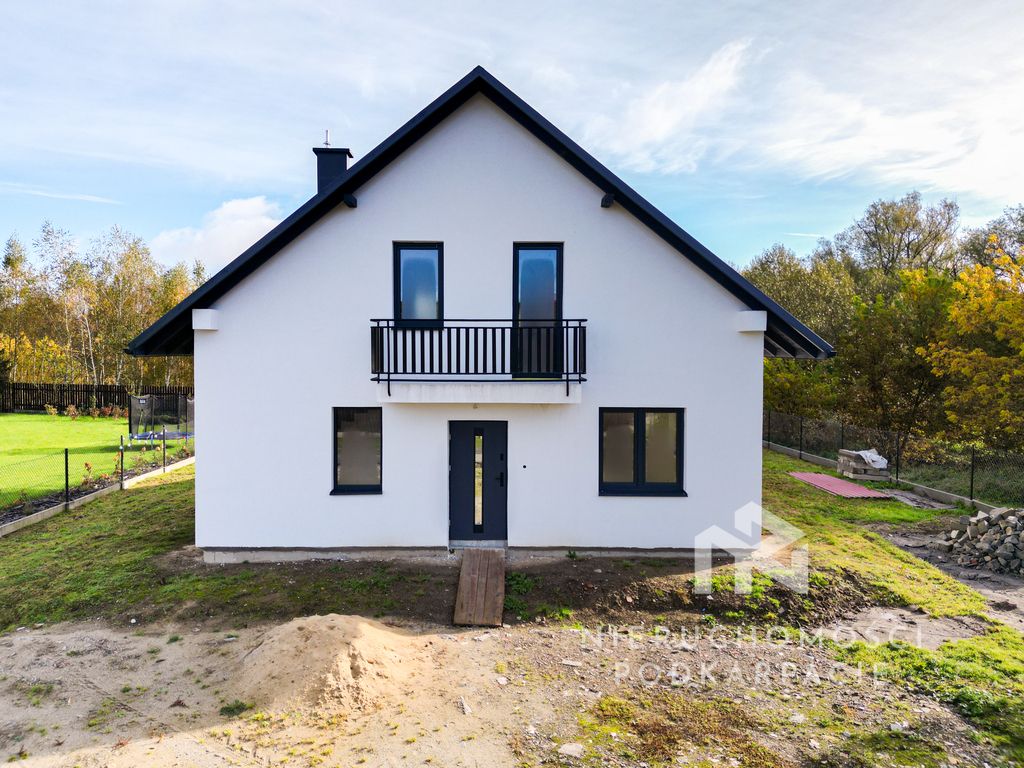 dom wolnostojący, 5 pokoi Nowy Borek. Zdjęcie 2