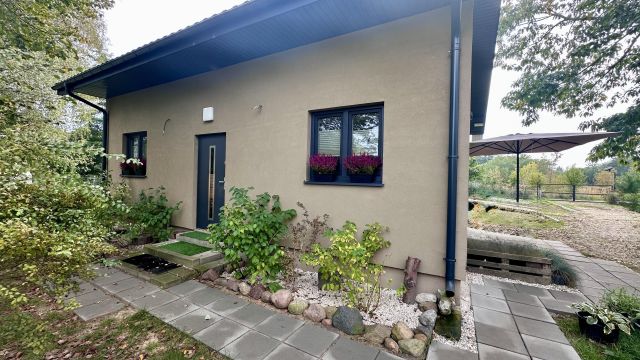 dom wolnostojący, 3 pokoje Podkampinos Krubice, .. Zdjęcie 1