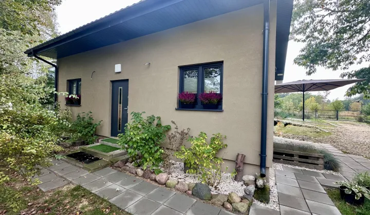 dom wolnostojący, 3 pokoje Podkampinos Krubice, .