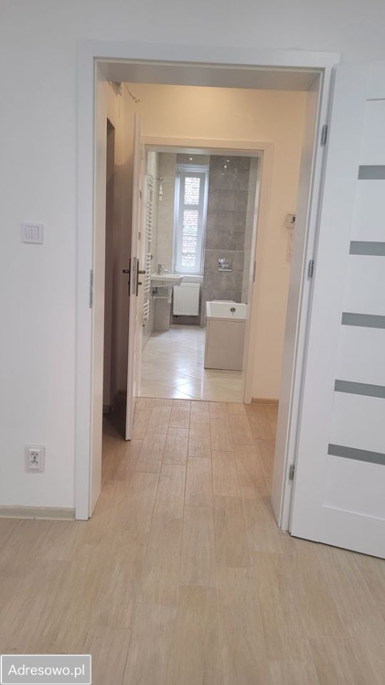 Mieszkanie 4-pokojowe Szczecin Śródmieście, ul. Stefana Czarnieckiego. Zdjęcie 5