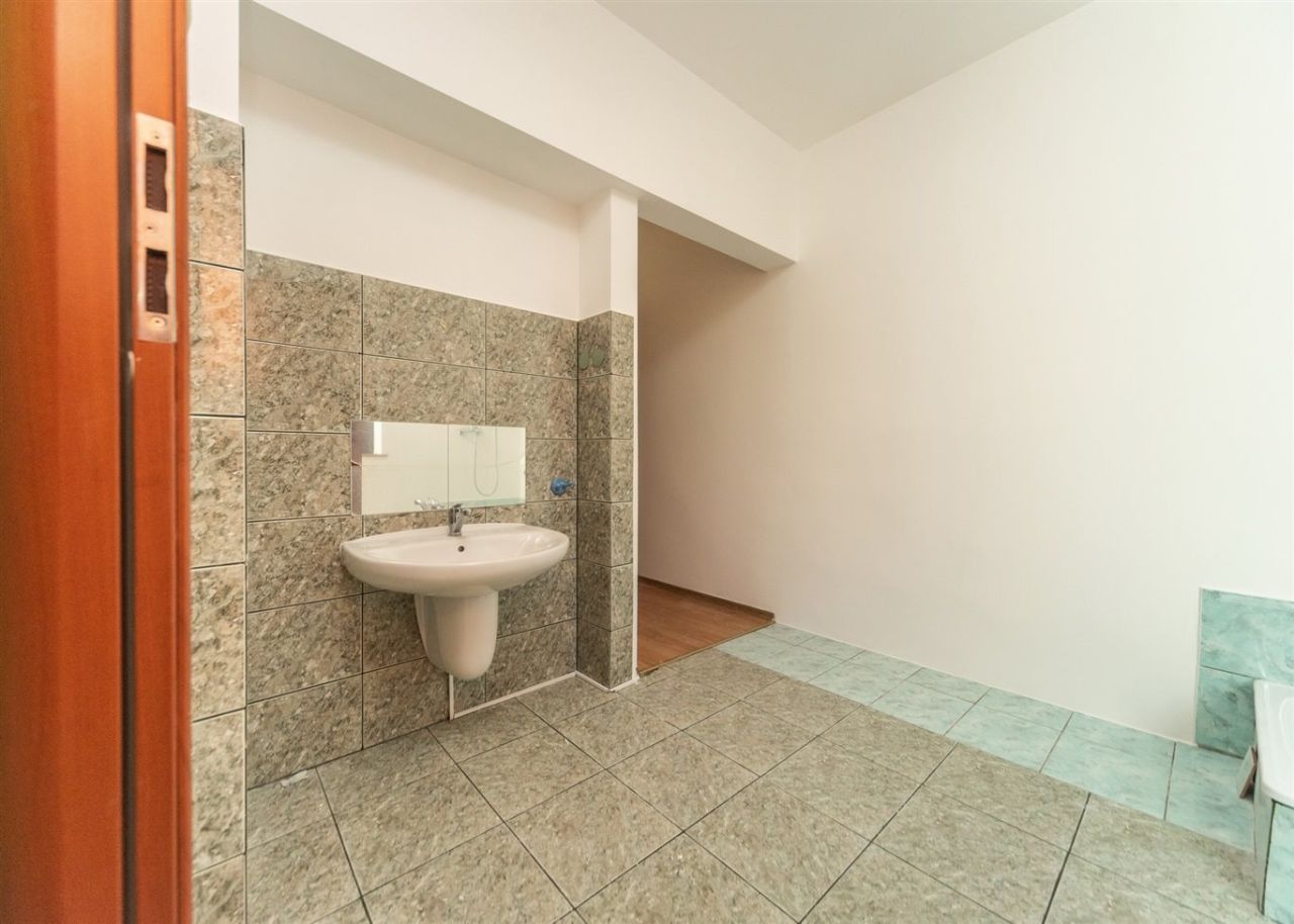 dom wolnostojący, 6 pokoi Bielsko-Biała, ul. Konstantego Damrota. Zdjęcie 13