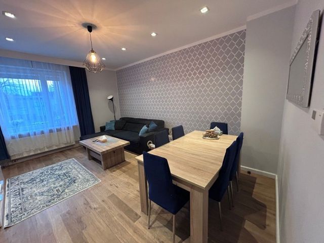 Mieszkanie 3-pokojowe Szczecin Pogodno, ul. Adama Mickiewicza. Zdjęcie 1