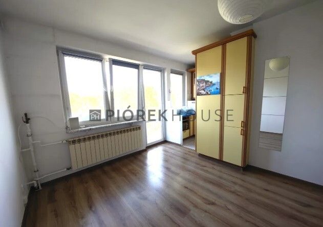 Mieszkanie 1-pokojowe Warszawa Praga-Południe, ul. Białowieska. Zdjęcie 1