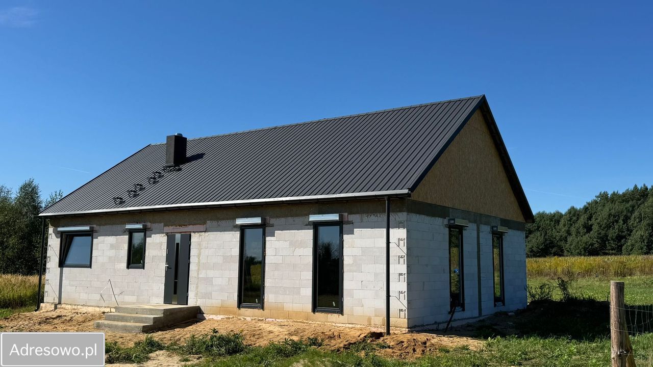 dom wolnostojący, 5 pokoi Sadków. Zdjęcie 8