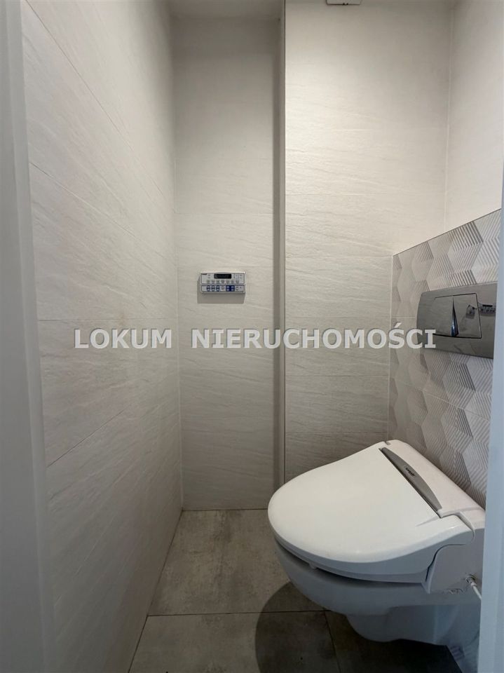 dom wolnostojący, 5 pokoi Bąków, ul. Jasna. Zdjęcie 8