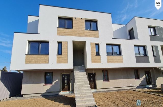 Mieszkanie 4-pokojowe Nowy Dwór Mazowiecki, ul. Bohaterów Modlina. Zdjęcie 2