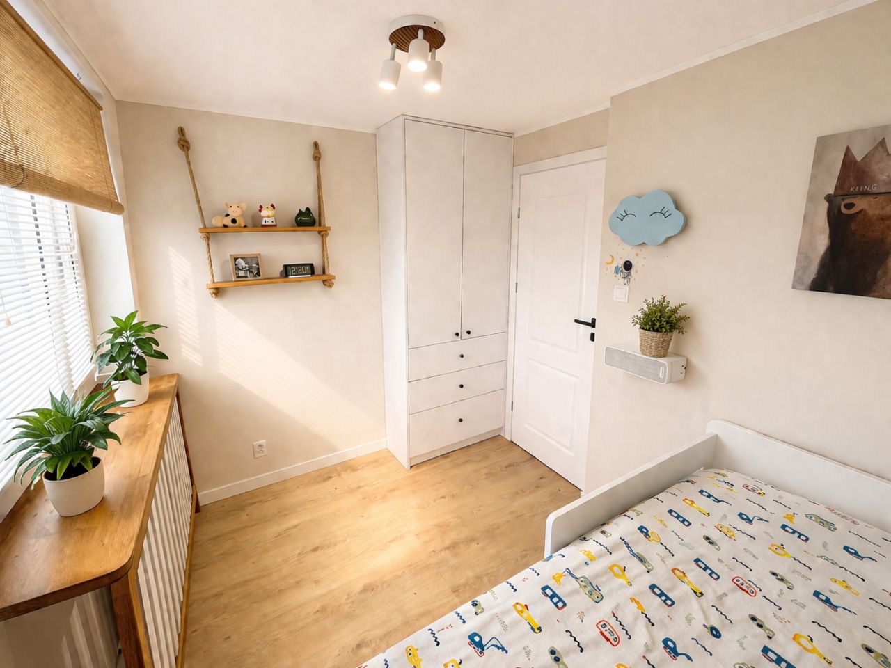 Mieszkanie 4-pokojowe Skierniewice Centrum, ul. Ryszarda Kaczorowskiego. Zdjęcie 8