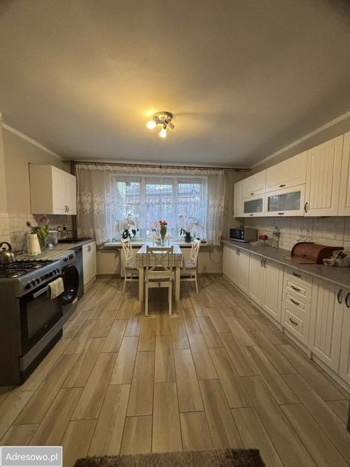 dom wolnostojący, 4 pokoje Ciechanów, ul. Równa. Zdjęcie 2