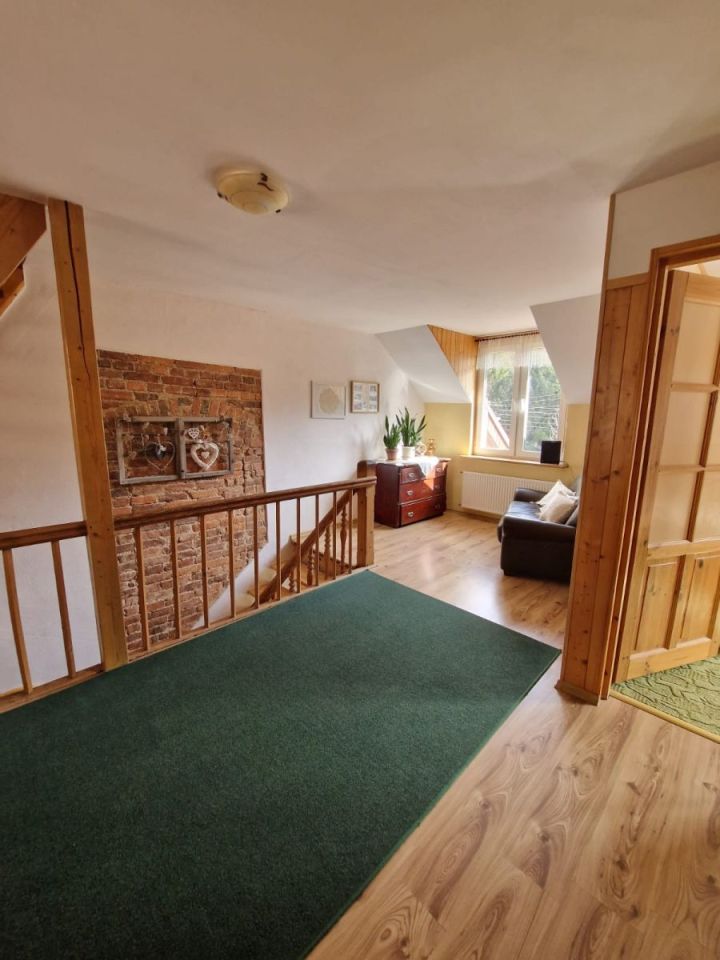 dom wolnostojący, 9 pokoi Jelenia Góra Jagniątków. Zdjęcie 19