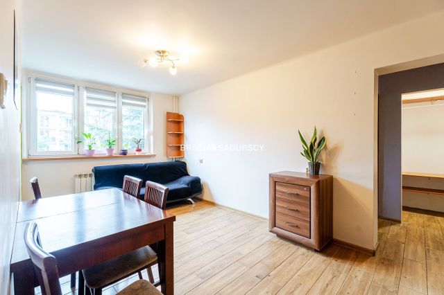 Mieszkanie 3-pokojowe Sułkowice, ul. Szkolna. Zdjęcie 2