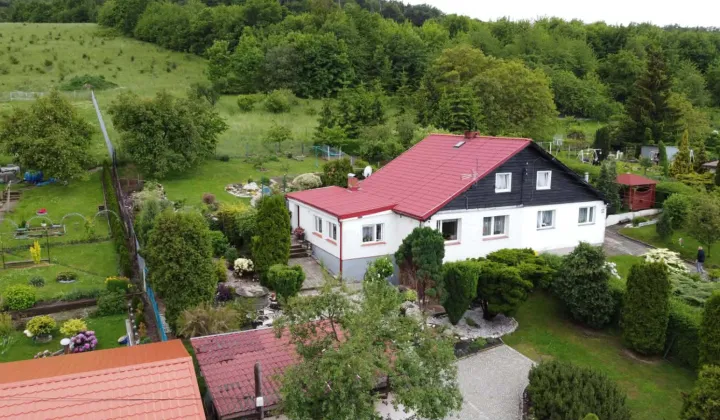 bliźniak, 5 pokoi Wałbrzych Poniatów, ul. Wiśniowa