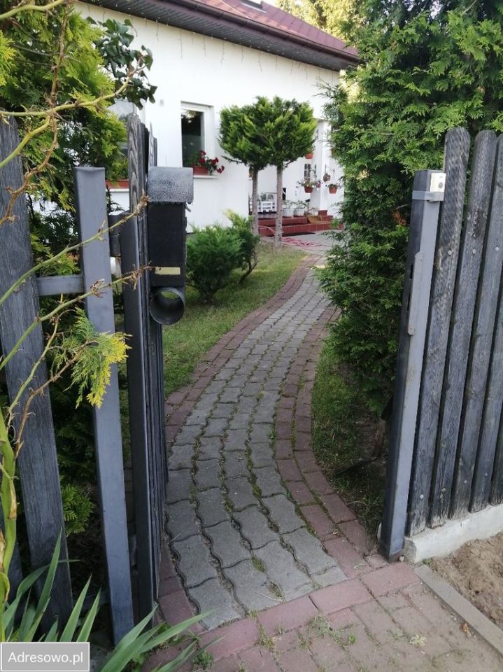 dom wolnostojący, 5 pokoi Dębe, ul. Zegrzyńska. Zdjęcie 2