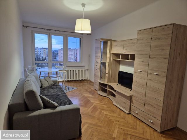 Mieszkanie 2-pokojowe Łask. Zdjęcie 1