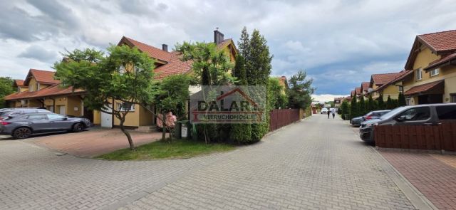 dom szeregowy, 5 pokoi Góra Kalwaria, ul. Jaśminowa. Zdjęcie 2