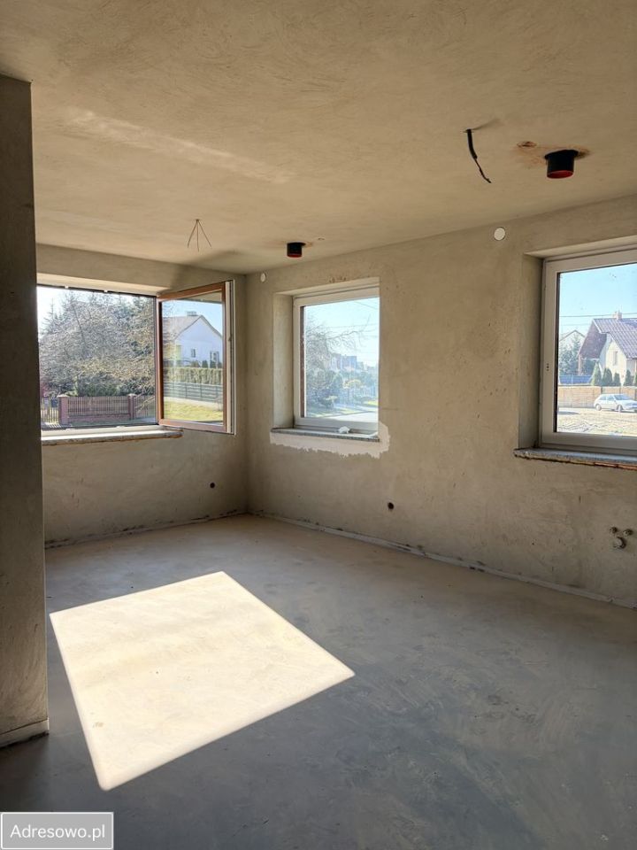 dom wolnostojący, 6 pokoi Radomyśl Wielki, ul. Mickiewicza. Zdjęcie 4