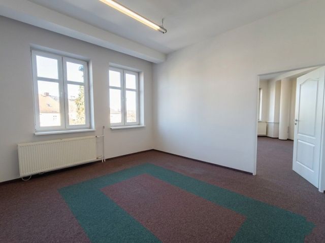 Lokal Zgierz, pl. Jana Pawła II. Zdjęcie 7