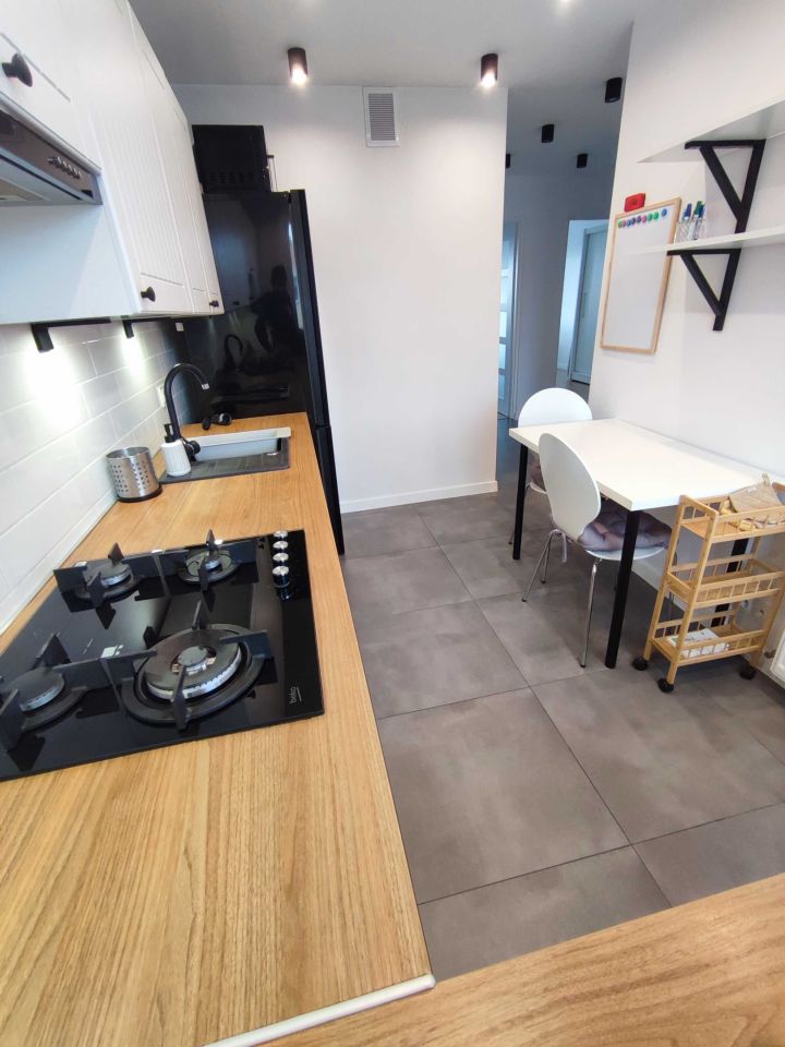 Mieszkanie 3-pokojowe Kędzierzyn-Koźle. Zdjęcie 4