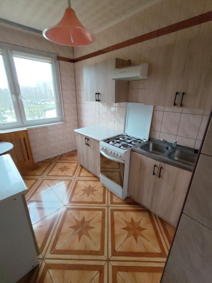 Mieszkanie 3-pokojowe Bełchatów, Os. Dolnoslaskie. Zdjęcie 1