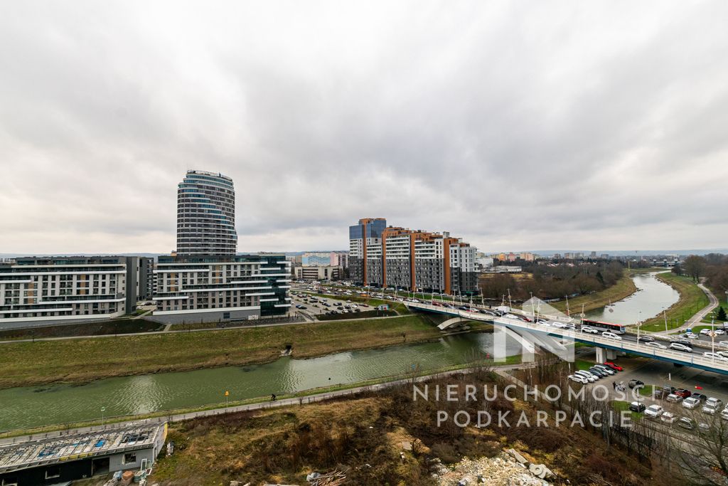 Mieszkanie 3-pokojowe Rzeszów, ul. Fryderyka Szopena. Zdjęcie 18