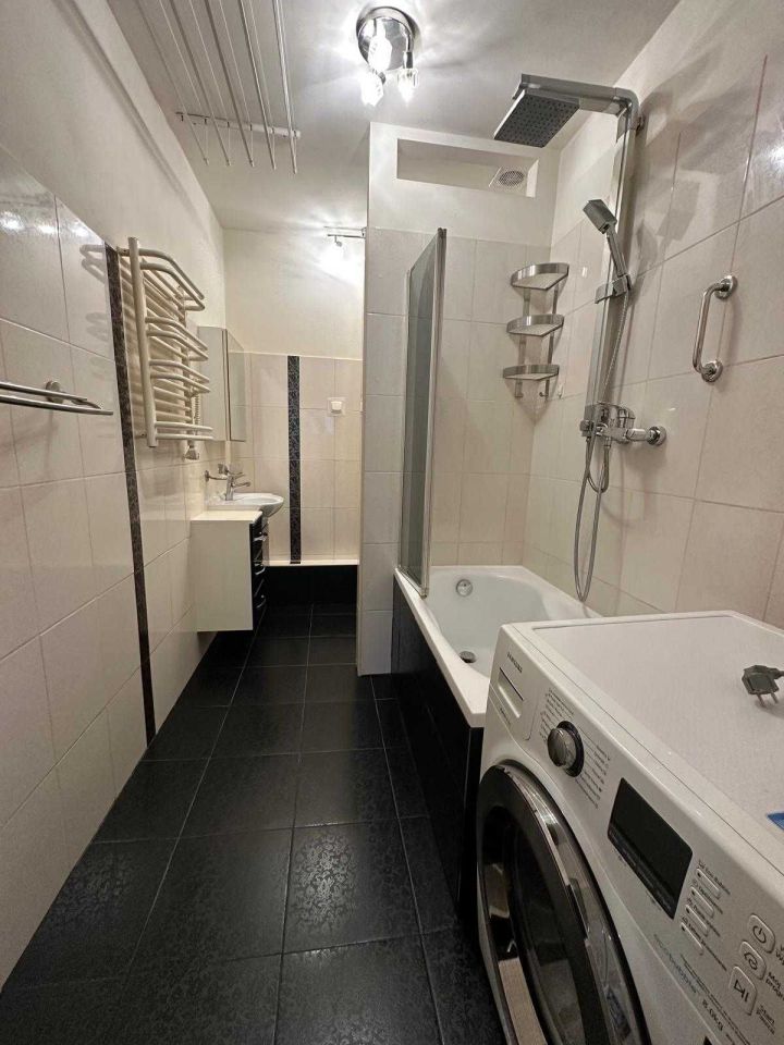 Mieszkanie 2-pokojowe Wrocław Stare Miasto, ul. marsz. Józefa Piłsudskiego. Zdjęcie 4