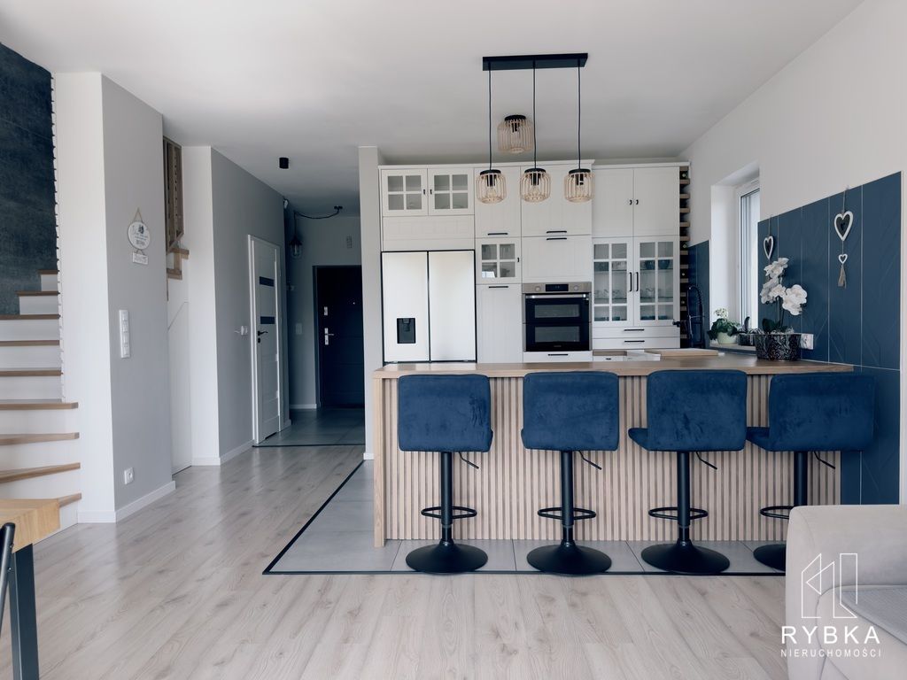 Mieszkanie 4-pokojowe Środa Wielkopolska, ul. Adolfa Bnińskiego. Zdjęcie 3