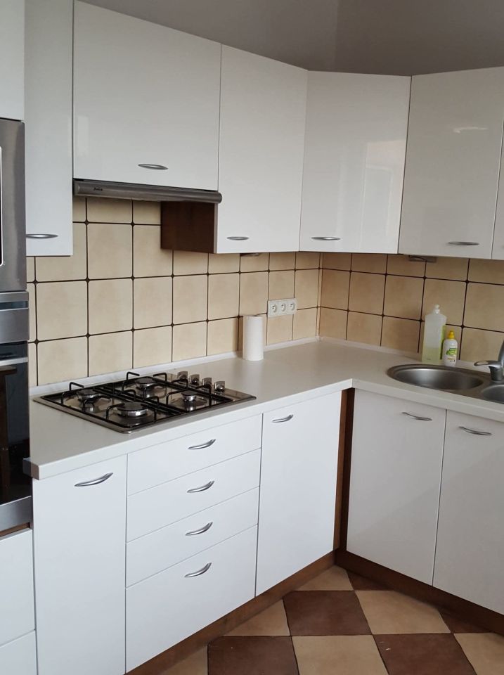 dom wolnostojący, 5 pokoi Kamienny Smug. Zdjęcie 10