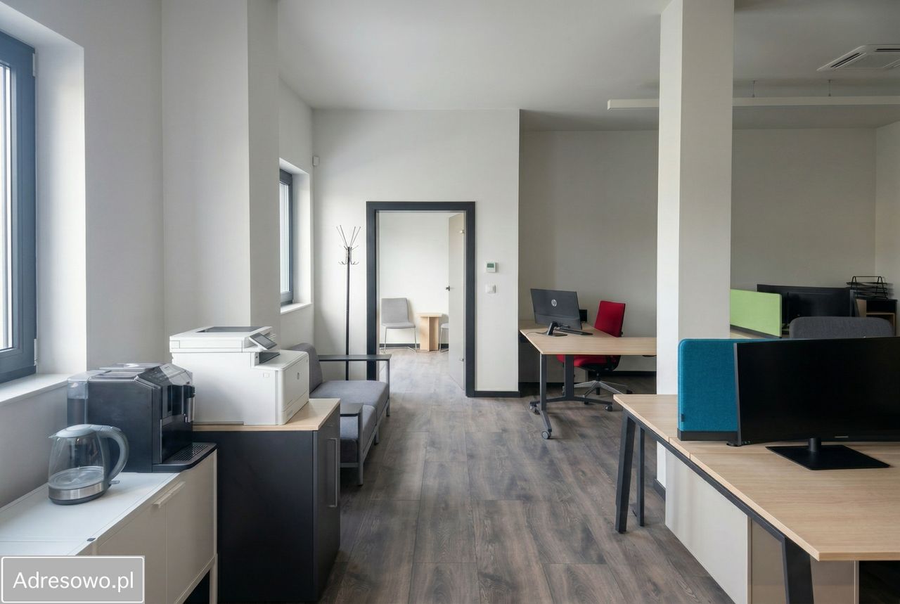 Hala/magazyn Lubań. Zdjęcie 6