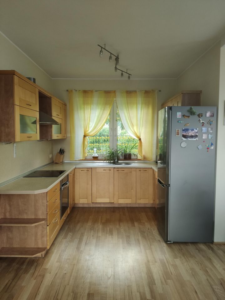 dom wolnostojący, 5 pokoi Jelcz-Laskowice, ul. Kazimierza Tymienieckiego. Zdjęcie 3