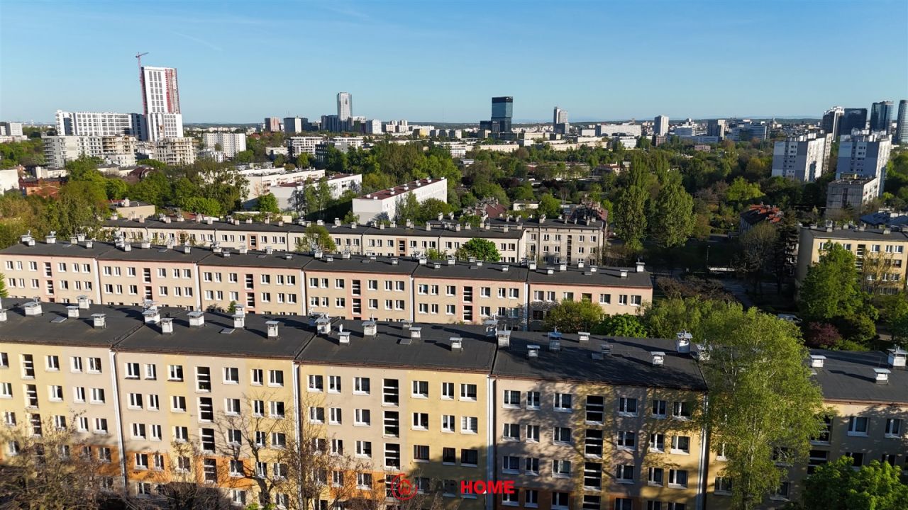 Mieszkanie 3-pokojowe Katowice. Zdjęcie 4