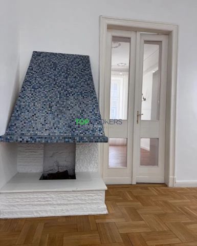 Mieszkanie 3-pokojowe Warszawa Śródmieście, ul. Chmielna. Zdjęcie 2